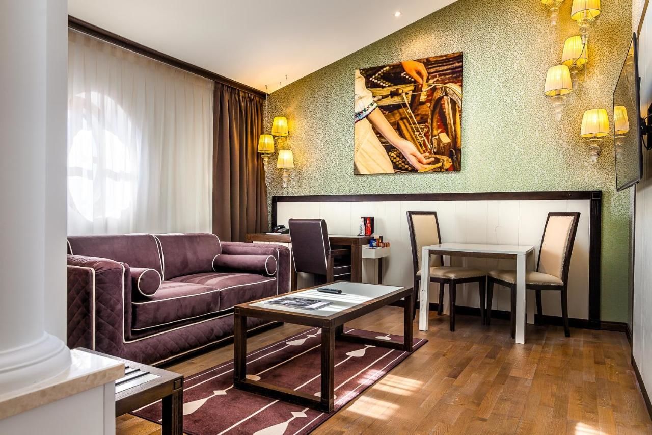 Отель Epoque Hotel - Relais & Chateaux Бухарест-39