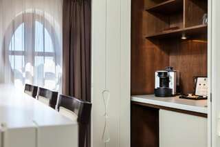 Отель Epoque Hotel - Relais & Chateaux Бухарест VIP-люкс Cismigiu с террасой и бесплатным Wi-Fi-1